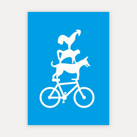 Bike it! Bremer Stadtmusikanten – weiß auf blau – Postkarte