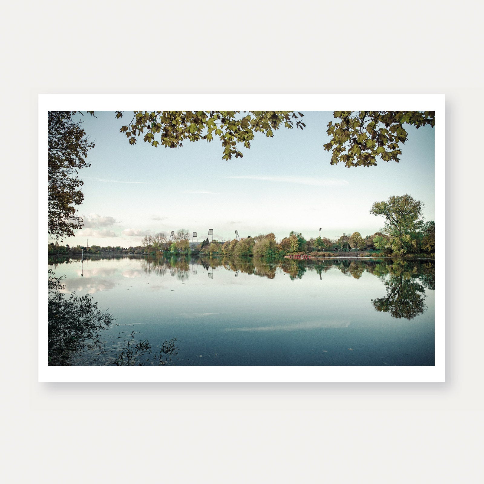 An der Weser - mit Blick zum Weserstadion (250) – Postkarte
